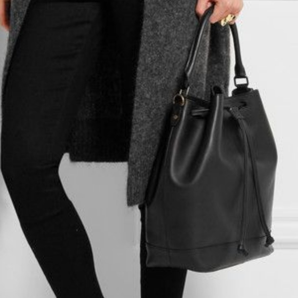 Madewell Handbags - 100% leather madewell lafyette bucket bag